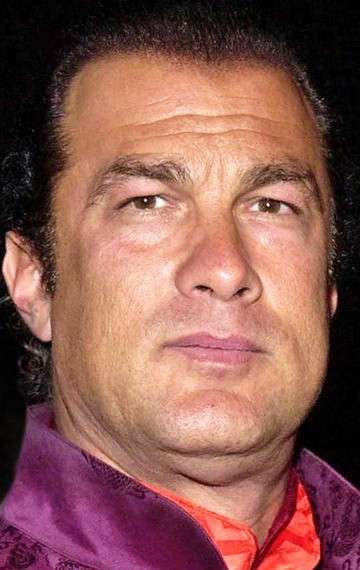 Актер Стивен Сигал