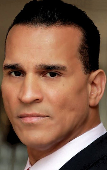 Актер Джозеф Велес