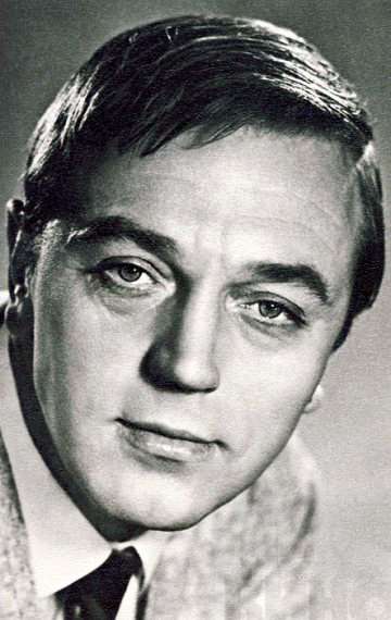 Актер Анатолий Ромашин