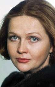 Актер Наталья Гундарева