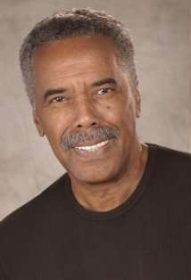 Актер Роберт Хукс