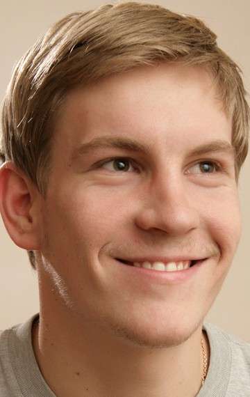 Актер Никита Тезин