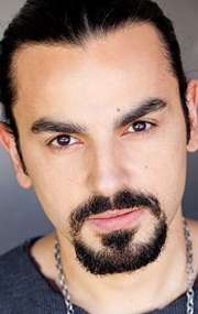 Фото Стевин Найт