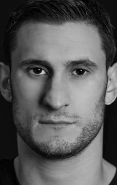 Актер Джош Майерс