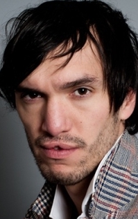 Актер Косме Кастро