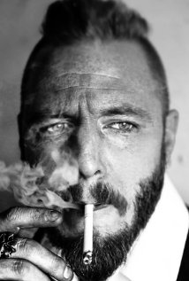 Актер Люк Галло