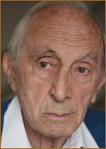 Актер Андре Торан