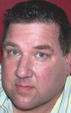 Актер Дэниэл Лауни