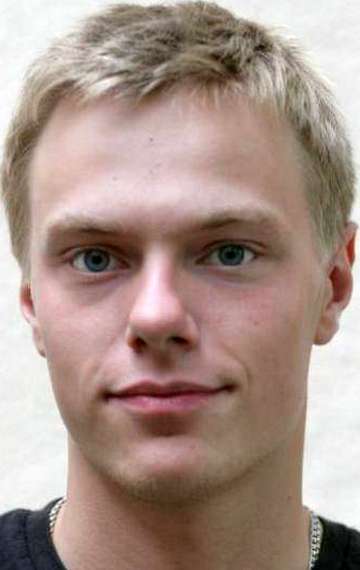 Актер Родион Галюченко