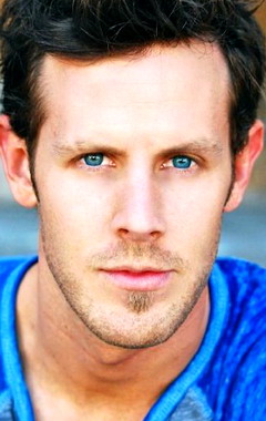 Актер Харли Джей