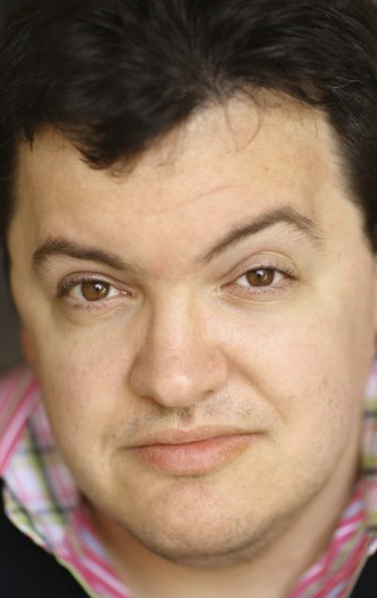 Актер Крис МакФарланд