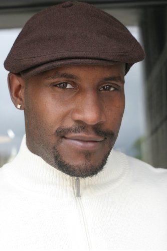 Актер Антонио Л. Миллер