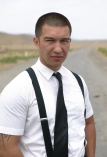 Актер Али Кхан