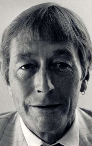 Актер Джон Невилл