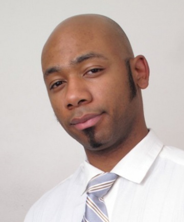 Актер Шон В. Крисден