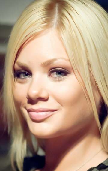 Актер Райли Стил