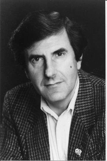 Актер Бернар Менез