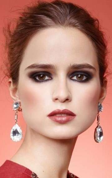 Актер Соня Карпунина