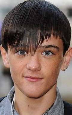 Актер Джордж Сэмпсон