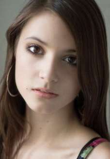 Актер Карла Кеведо