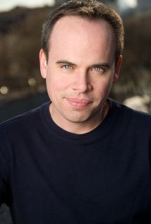 Актер Брайан Хопсон