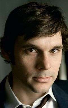 Актер Александр Байер