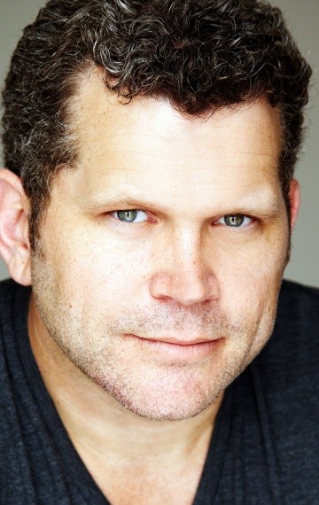 Актер Джон Батчелор