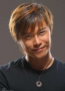 Актер Чэнь Сычэн