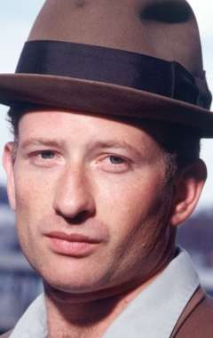 Актер Макс Перлих