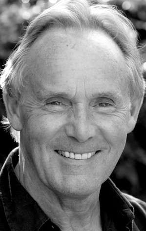 Актер Клайв Фрэнсис