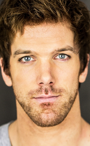 Актер Виктор Зинк