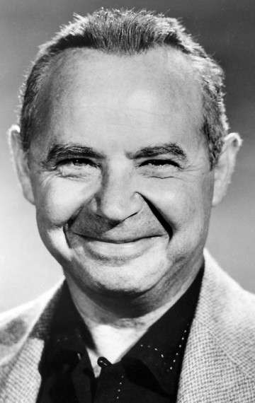 Актер Дэвид Барнс