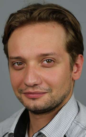 Актер Марк Дробот