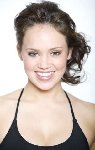 Актер Элли Бертрам