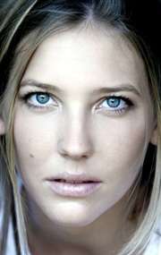 Актер Флорин Делобель