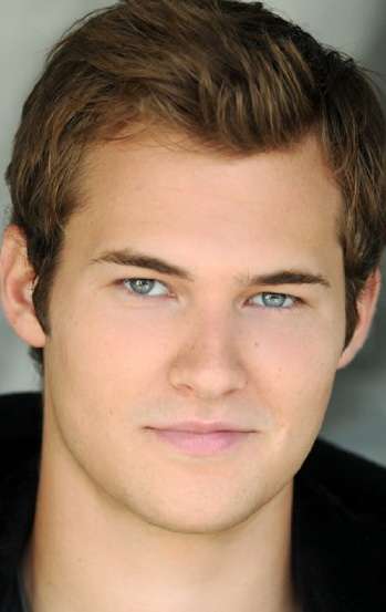 Актер Джастин Прентис