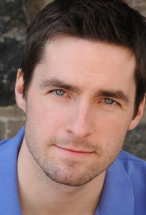 Актер Лайам МакНейлл