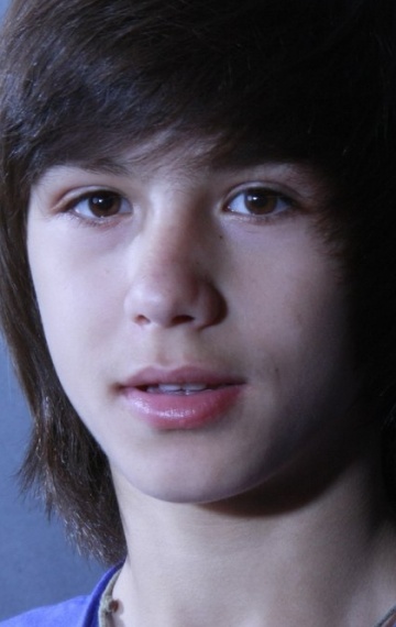 Актер Олег Масленников