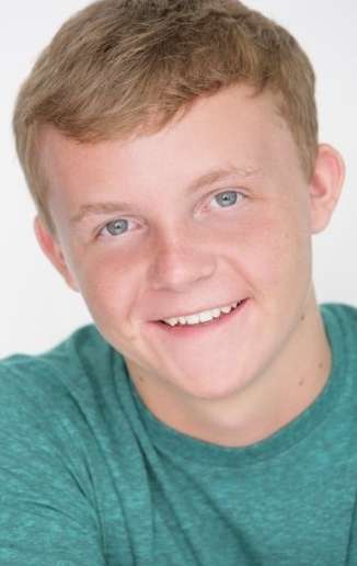 Актер Дэвид Чандлер