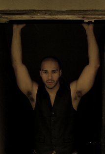 Актер Джей Гутьеррес