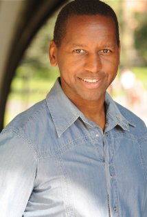 Актер Альберт Кристмас