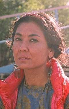 Актер Юлия Мен