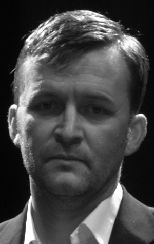 Актер Тери Рейнс