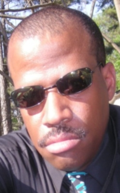 Актер Грегори Маршалл Смит