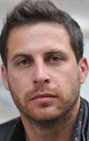 Актер Леонид Школьник