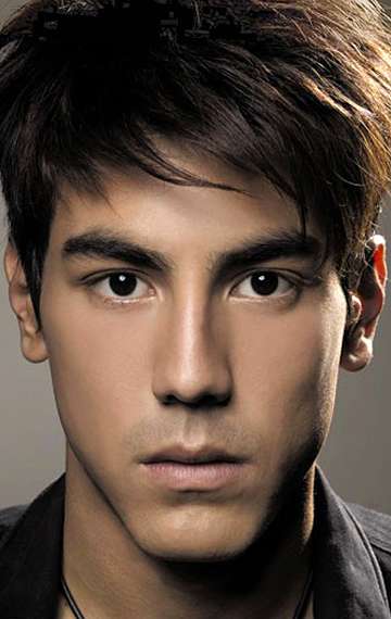 Фото Том Прайс