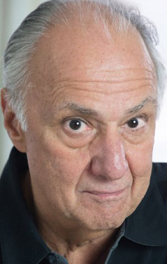 Актер Том Каппадона