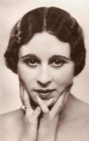 Фото Гвен Франкон Дейвис