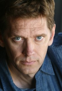 Актер Кристофер Этвуд