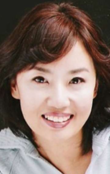 Актер Чо Кён Сук